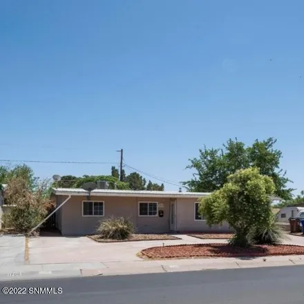 Buy this 3 bed house on 1540 East Idaho Avenue in Las Cruces, NM 88001