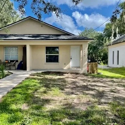 Buy this 4 bed house on 1710 West Palmetto Avenue in Plant City, FL 33563