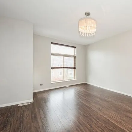 Image 6 - 2121 West Division Street, Chicago, IL 60622, USA - Condo for sale