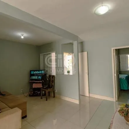 Buy this 3 bed house on Boy's Sorveteria e Lanchonete in Avenida das Palmeiras 07, Jardim Imperial