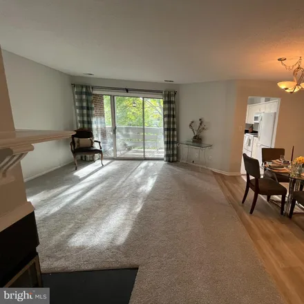 Image 3 - 3152 Anchorway Court, West Falls Church, VA 22042, USA - Apartment for rent