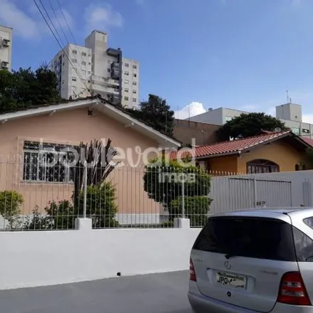 Buy this 3 bed house on Rua Hermes Zapelini in Barreiros, São José - SC