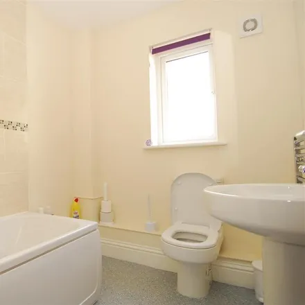 Image 7 - 28 Oxford Avenue, Plymouth, PL3 4SQ, United Kingdom - House for rent