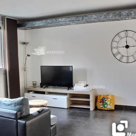 Rent this 3 bed apartment on 1 Avenue Général de Gaulle in 73000 Chambéry, France