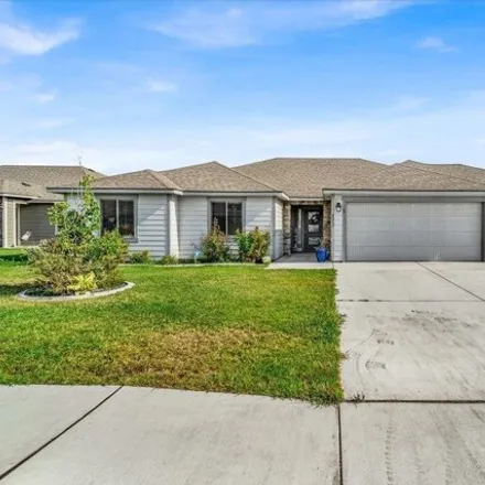 Buy this 3 bed house on 8275 Coldwater Drive in Pasco, WA 99301