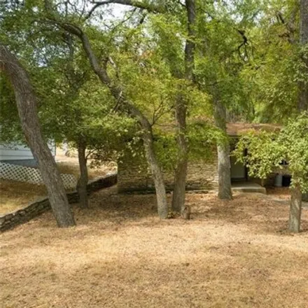 Image 3 - 2506 Ware Road, Austin, TX 78741, USA - House for sale