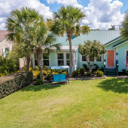 Buy this 3 bed house on 200 North Cove Boulevard in Cove, Panama City