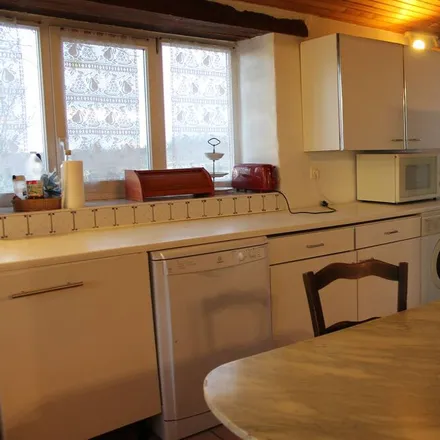 Rent this 7 bed house on Barguelonne-en-Quercy in Lot, France