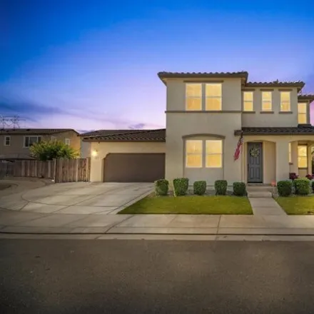 Buy this 3 bed house on 1087 Wisteria Court in Vacaville, CA 95687