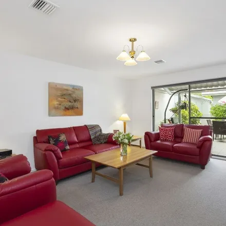 Image 4 - Australian Capital Territory, Julia Flynn Avenue, Isaacs 2607, Australia - Townhouse for rent