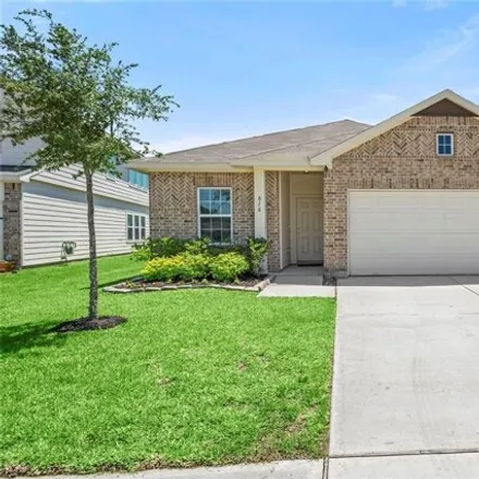 Buy this 3 bed house on Master - Cleaned Carpet & Tile Cleaning in 814 Lovett Street, Tomball