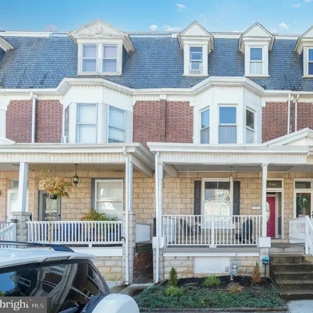 Buy this 5 bed townhouse on 702 Chestnut Street in York, PA 17403