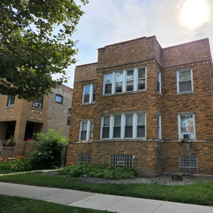 Image 2 - Beat 2532, 5301-5305 West Le Moyne Street, Chicago, IL 60651, USA - House for sale