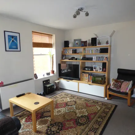 Image 2 - The Chandlers, Leeds, LS2 7EJ, United Kingdom - Apartment for rent