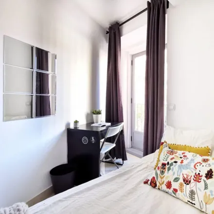 Rent this 11 bed room on Madrid in Plaza de Santa Cruz, 6