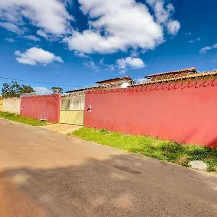 Buy this 8 bed house on unnamed road in Condomínio Mansões Entrelagos, Itapoã - Federal District