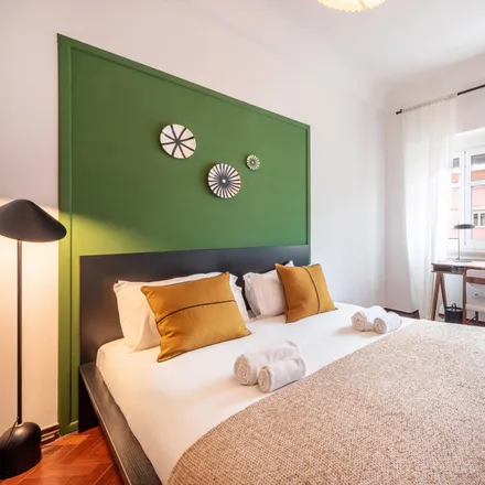 Rent this 5 bed room on PNEUMOBIL in Rua Dom Francisco Manuel de Melo, 1070-292 Lisbon