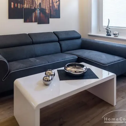 Rent this 2 bed apartment on Geibelstraße 41 in 22303 Hamburg, Germany