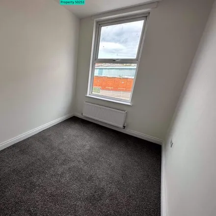 Rent this studio apartment on Hope Place in Castleton, OL11 2SP