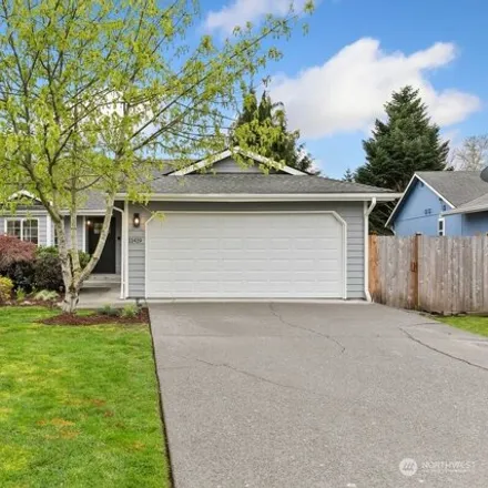 Buy this 3 bed house on 11419 Southeast 307th Place in Auburn, WA 98092