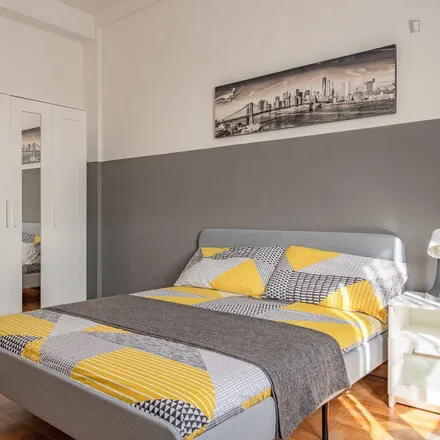 Rent this 4 bed room on Esso in Via Giuseppe La Farina, 20126 Milan MI