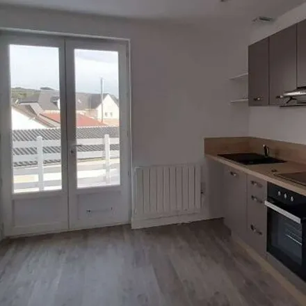 Rent this 3 bed apartment on 38 Rue du Général de Gaulle in 14160 Dives-sur-Mer, France