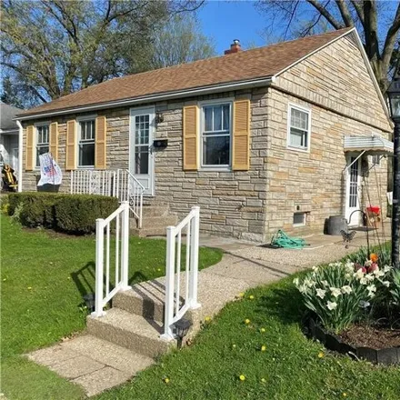 Buy this 3 bed house on 353 East 41st Street in Erie, PA 16504