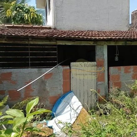 Buy this 2 bed house on Avenida Doutor Nilo Peçanha in Marapé, Santos - SP