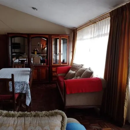 Rent this 3 bed apartment on Galeria in Avenida Gaspar de Villarroel, 170506