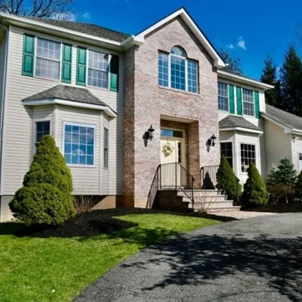 Buy this 5 bed house on 82 Dorian Terrace in Hanover Neck, East Hanover