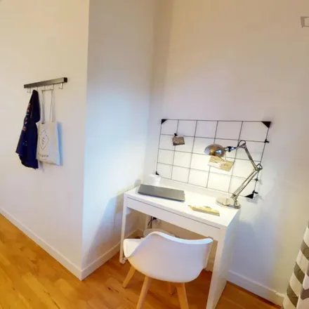 Rent this 7 bed room on 18 Rue d'Enghien in 69002 Lyon, France