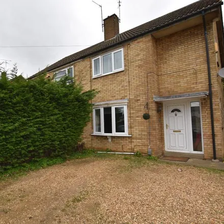 Rent this 3 bed duplex on Chaucer Road in Peterborough, PE1 3LP