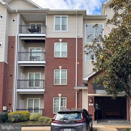 Image 2 - 1570 Spring Gate Drive, Tysons, VA 22102, USA - Condo for sale