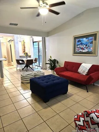 Image 4 - 6762 Spring Front Drive, San Antonio, TX 78249, USA - Apartment for rent