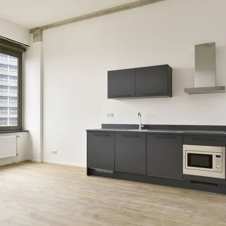 Rent this 1 bed apartment on Velperweg 49-40 in 6824 BG Arnhem, Netherlands