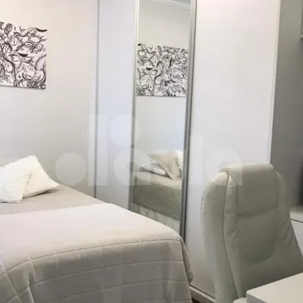 Buy this 3 bed apartment on Avenida Gabriel D'Anunzio in Rudge Ramos, São Bernardo do Campo - SP