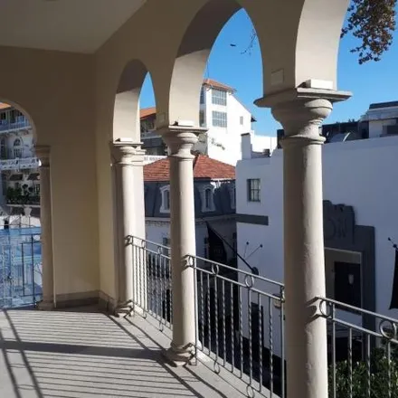 Rent this 2 bed apartment on Calle 10ma B Oeste in San Felipe, 0843