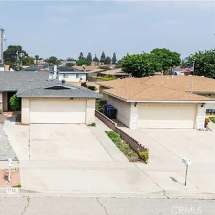 Buy this 3 bed house on Tamarind Avenue in Fontana, CA 92316