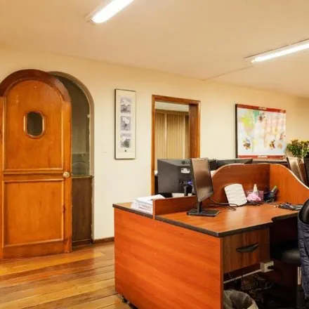 Buy this studio house on Juan Galarza in 170510, Quito