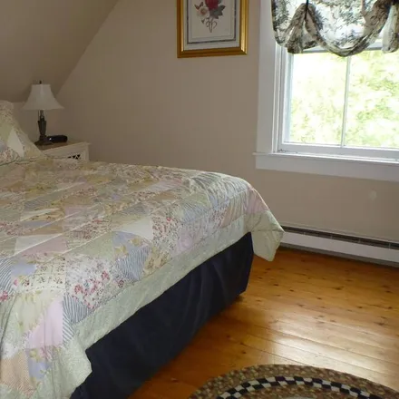 Rent this 2 bed townhouse on Bar Harbor