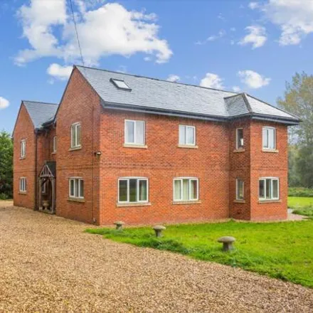 Buy this 9 bed house on A4 in Marlborough, SN8 1NN