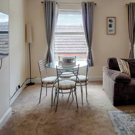 Rent this 2 bed townhouse on Cromer in NR27 9HN, United Kingdom