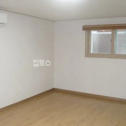 Image 2 - 서울특별시 강남구 논현동 224-14 - Apartment for rent