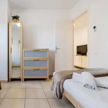 Image 5 - 08398 Santa Susanna, Spain - Apartment for rent