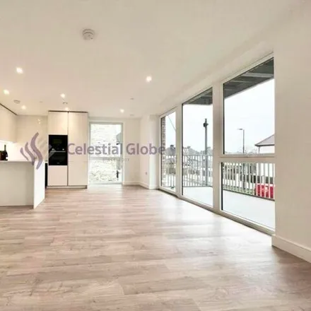 Image 6 - Kenmere Gardens, Beresford Avenue, London, HA0 1NW, United Kingdom - Apartment for rent
