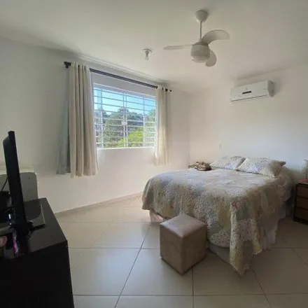 Buy this 3 bed house on Rua Libra in São João do Rio Vermelho, Florianópolis - SC