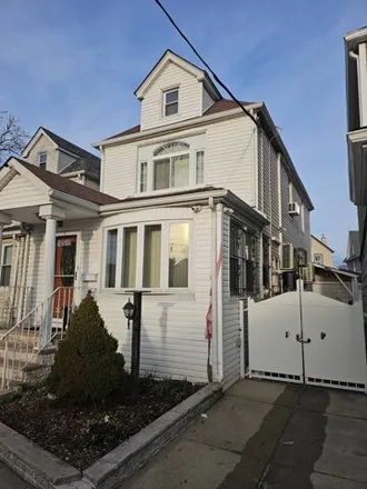 Image 2 - 10519 132th St, South Ozone Park, New York, 11419 - House for sale