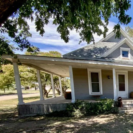 Buy this 3 bed house on unnamed road in Pretty Prairie, Reno County