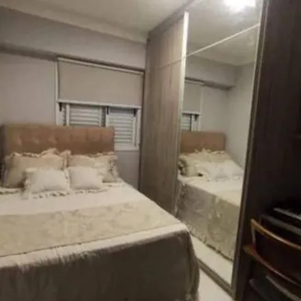 Buy this 2 bed apartment on Ilha de Bali Residence in Rua Doutor Tertuliano Delphim Júnior 601, Parque Residencial Aquarius