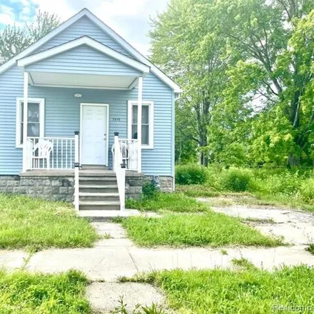 Buy this 3 bed house on 2415 McLean St in Detroit, Michigan